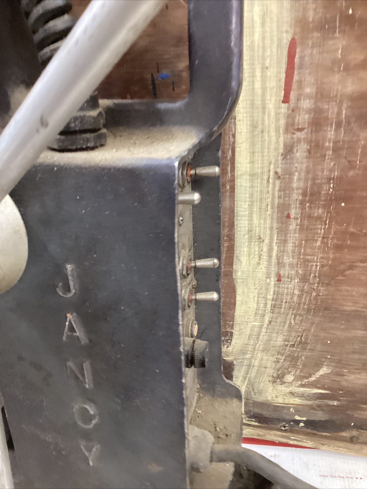 Jancy Slugger JM2000 Magnet Mount Drill Magnetic W/ Bits & Case 115V ED4U 4004