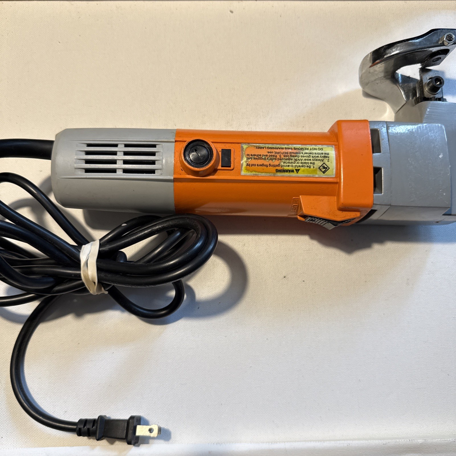 Chicago Electric Metal Shear 120V AC/DC, 50–60 Hz