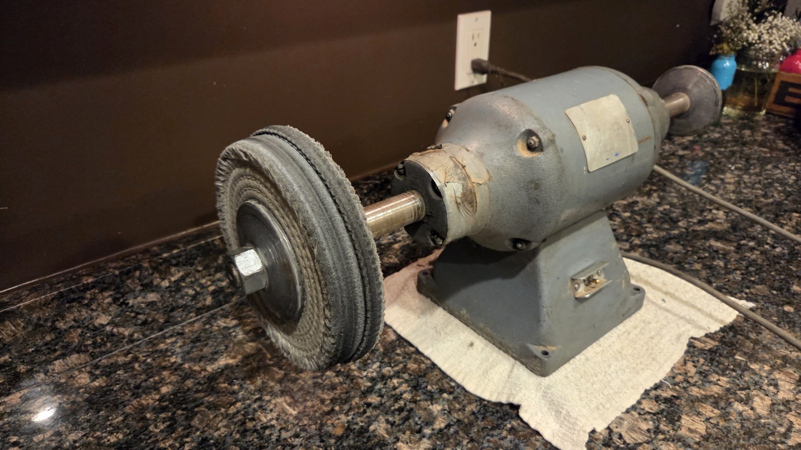 BALDOR 410B INDUSTRIAL BUFFER