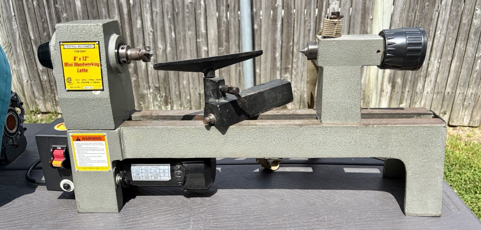 Central Machinery 8 In. x 12 In. Precision Woodworking Benchtop Mini Lathe NICE