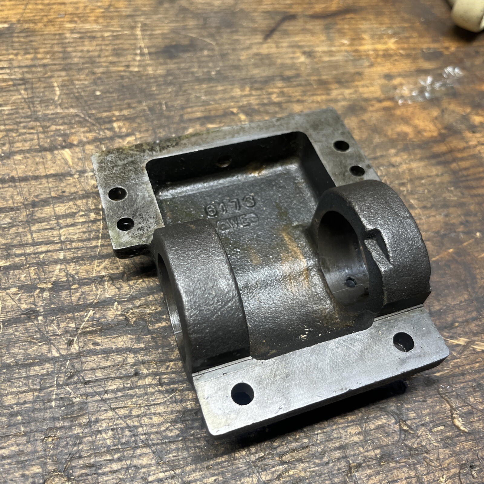 14″ Logan Lathe Model 6560 Worm Gear Housing