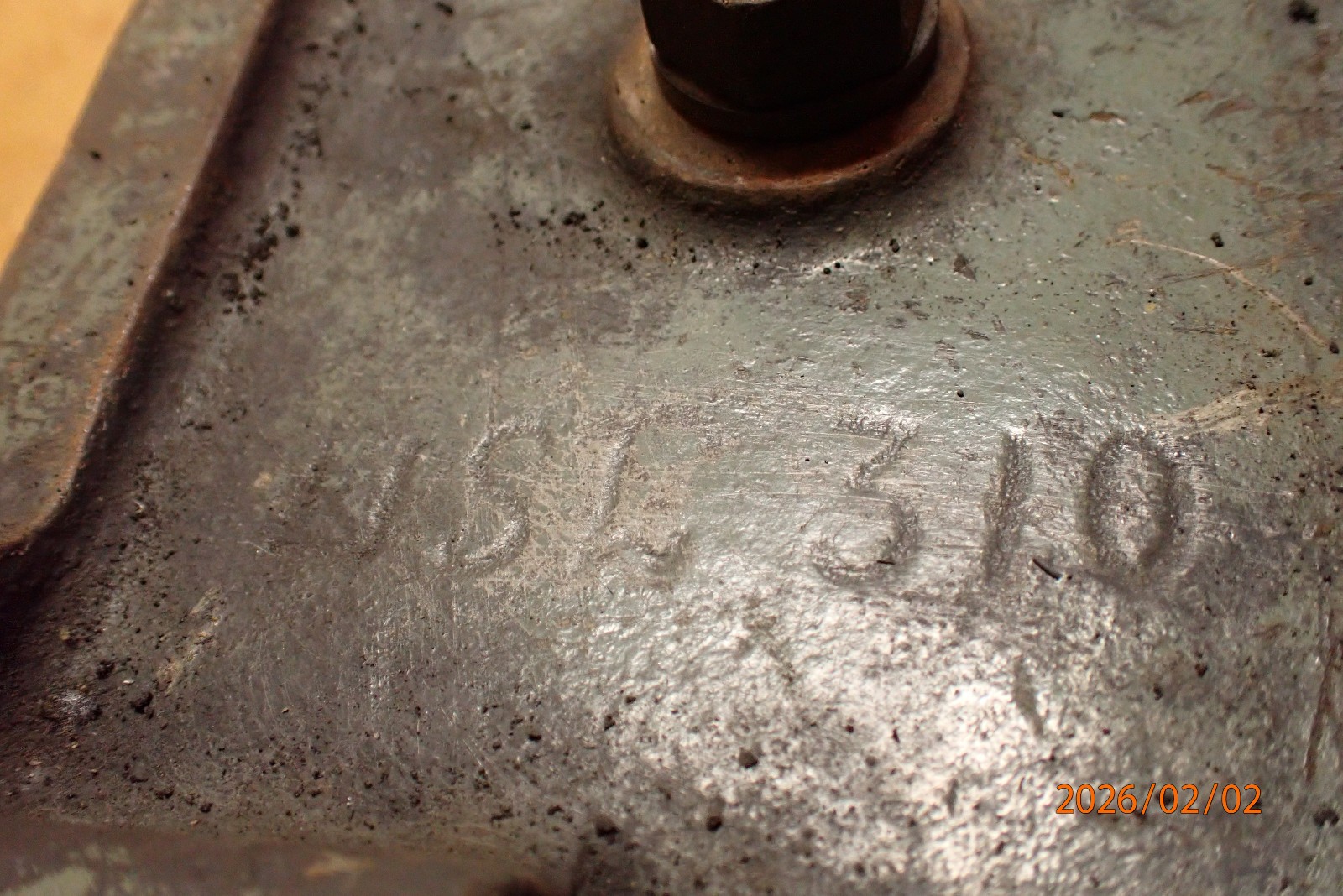 OLDER SMALL MILLING OR GRINDING GRINDER VISE W/ SWIVEL BASE CASTING