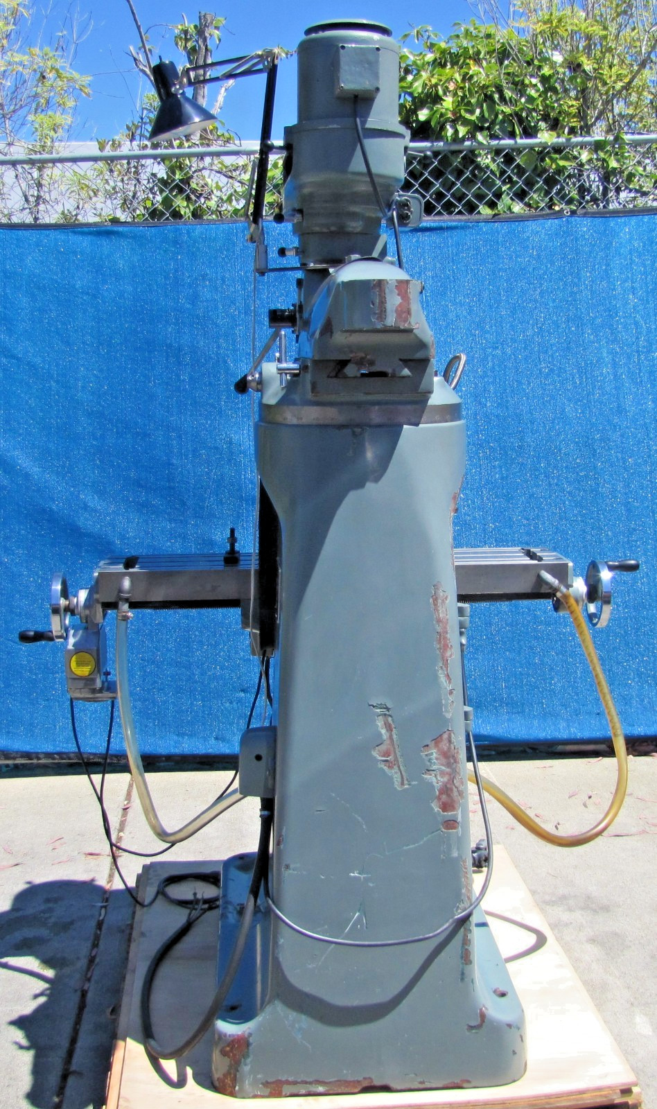 Maxmill 2HP Mill Drilling Milling Machine Power Table Auto Feed Coolant 6in Vise