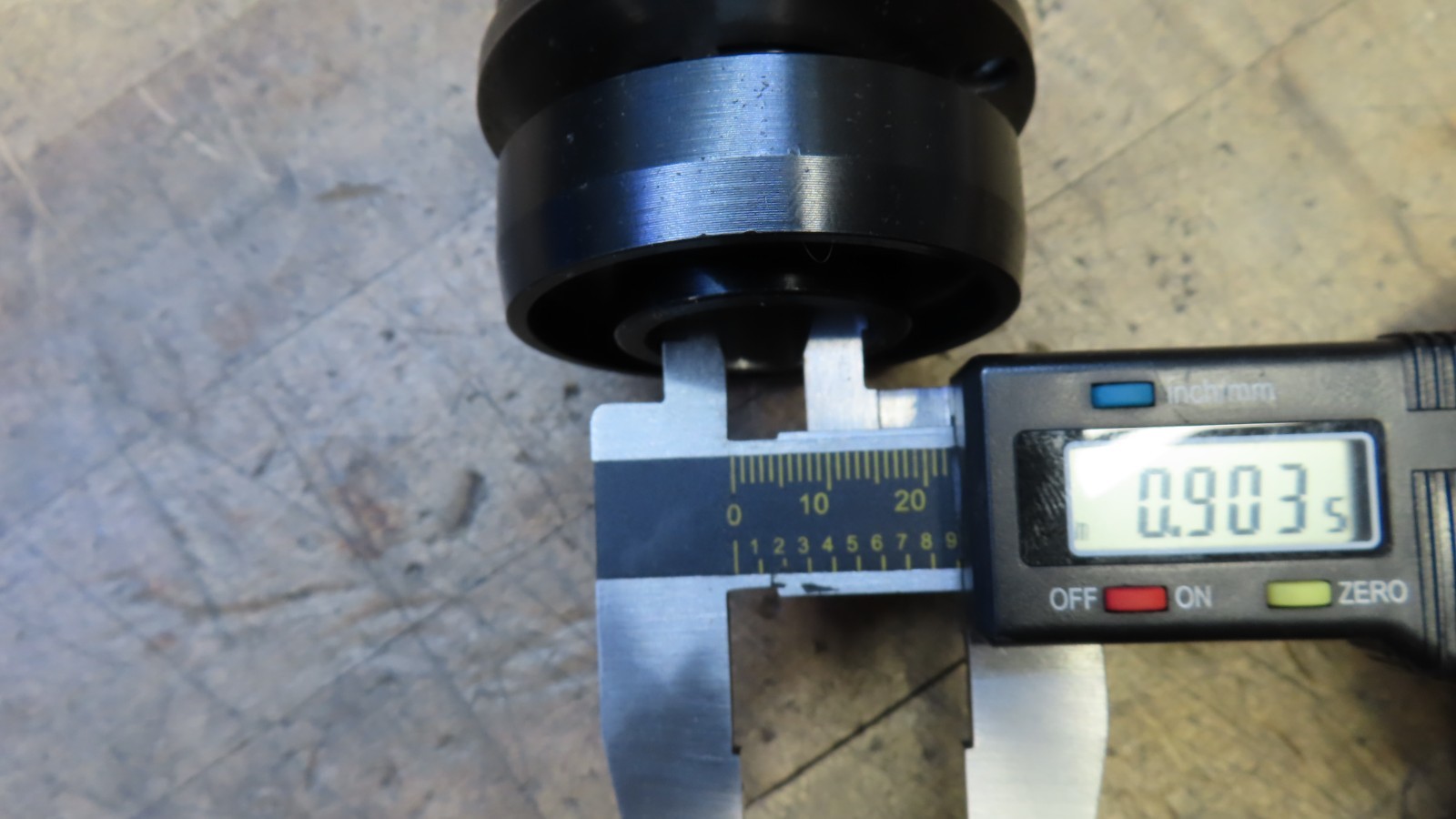 L.H. thread Cutter Grinder Surface grinding wheel arbor 1-1/4 with removal tool