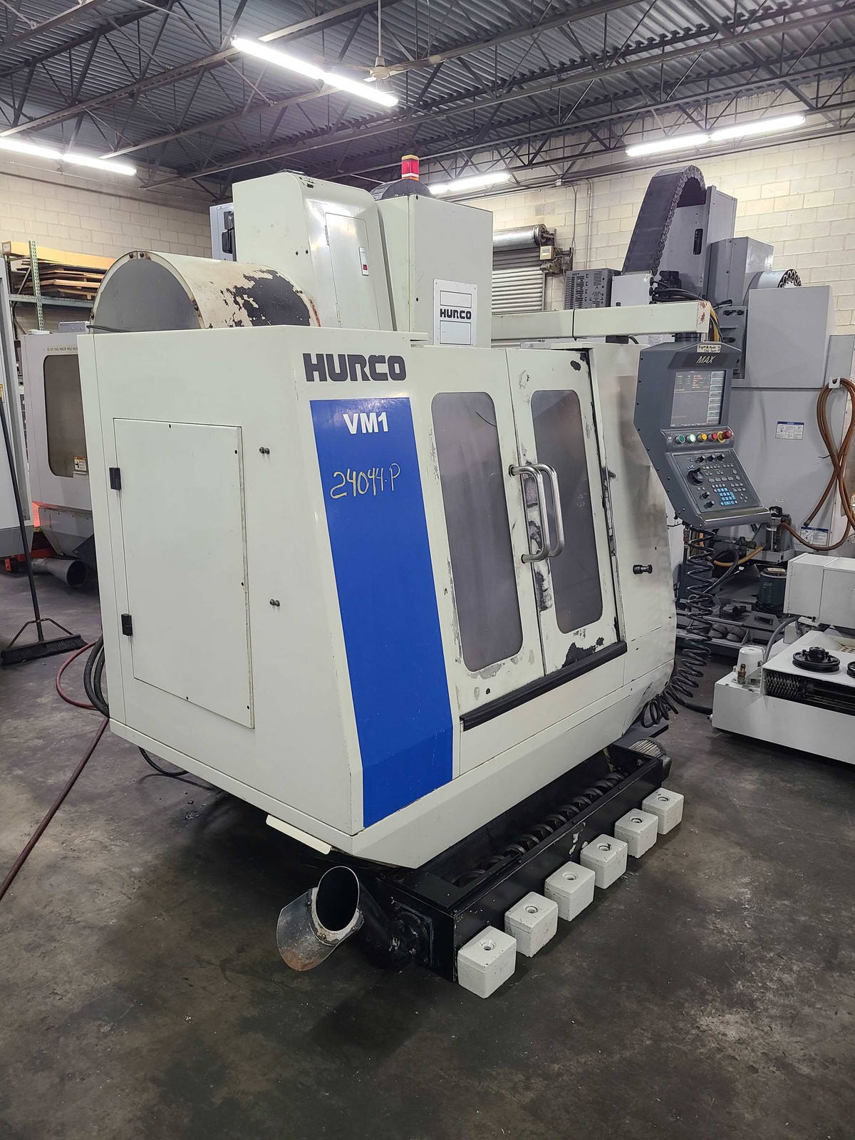 2006 HURCO VM1