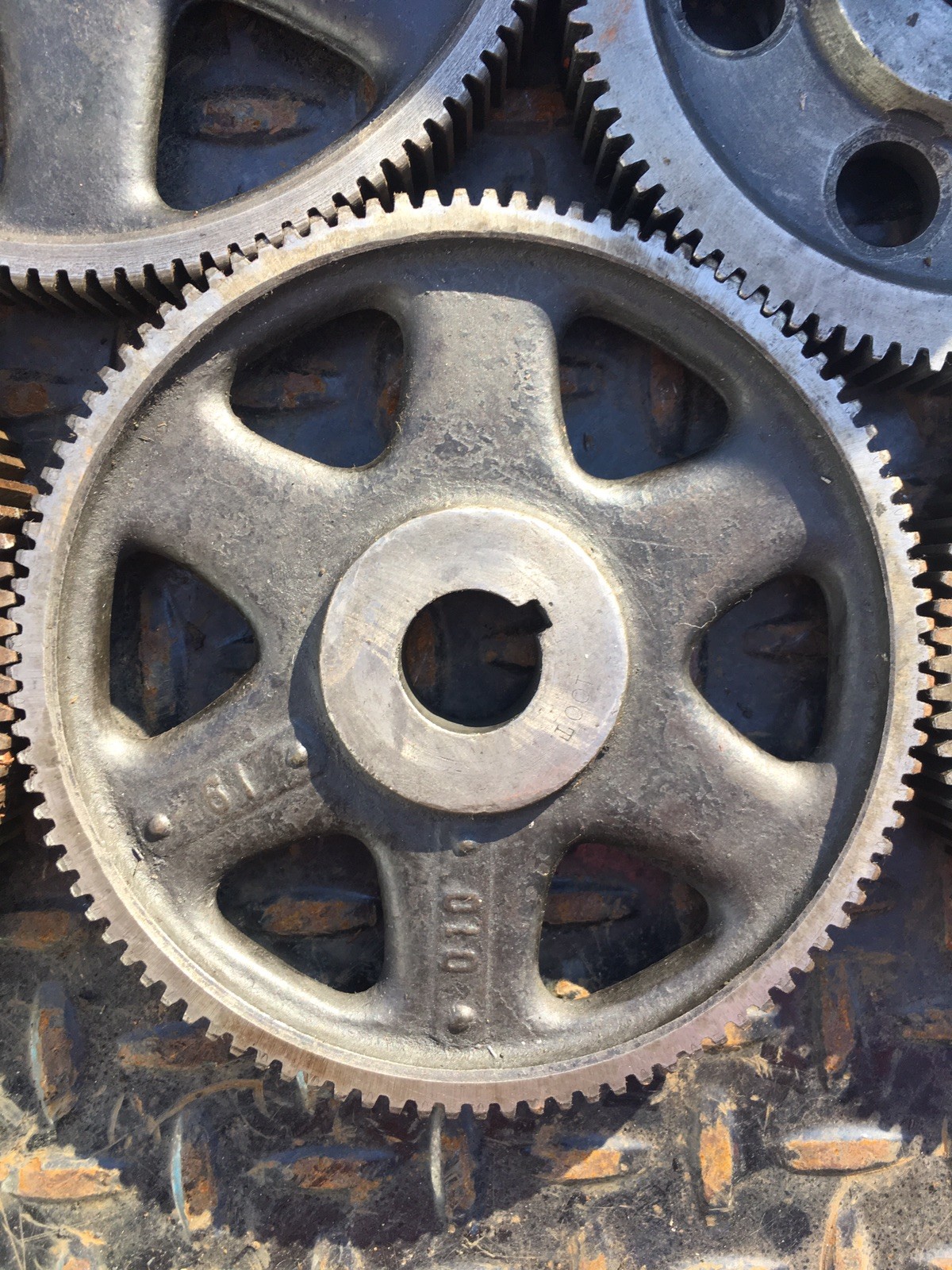 Change Gear Set In Wood Case Metal Lathe Or Dividing Head 7/8” Bore 18p