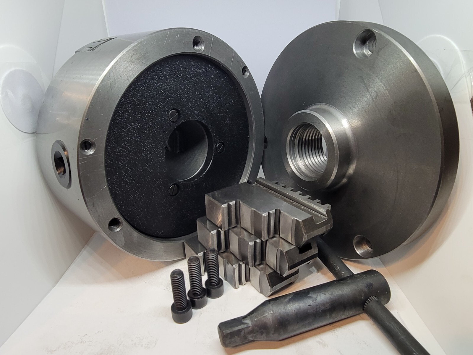 New 6″ dia. 3-jaw chuck with 1-1/2″-8 adapter for 9″ & 10″ South Bend lathes
