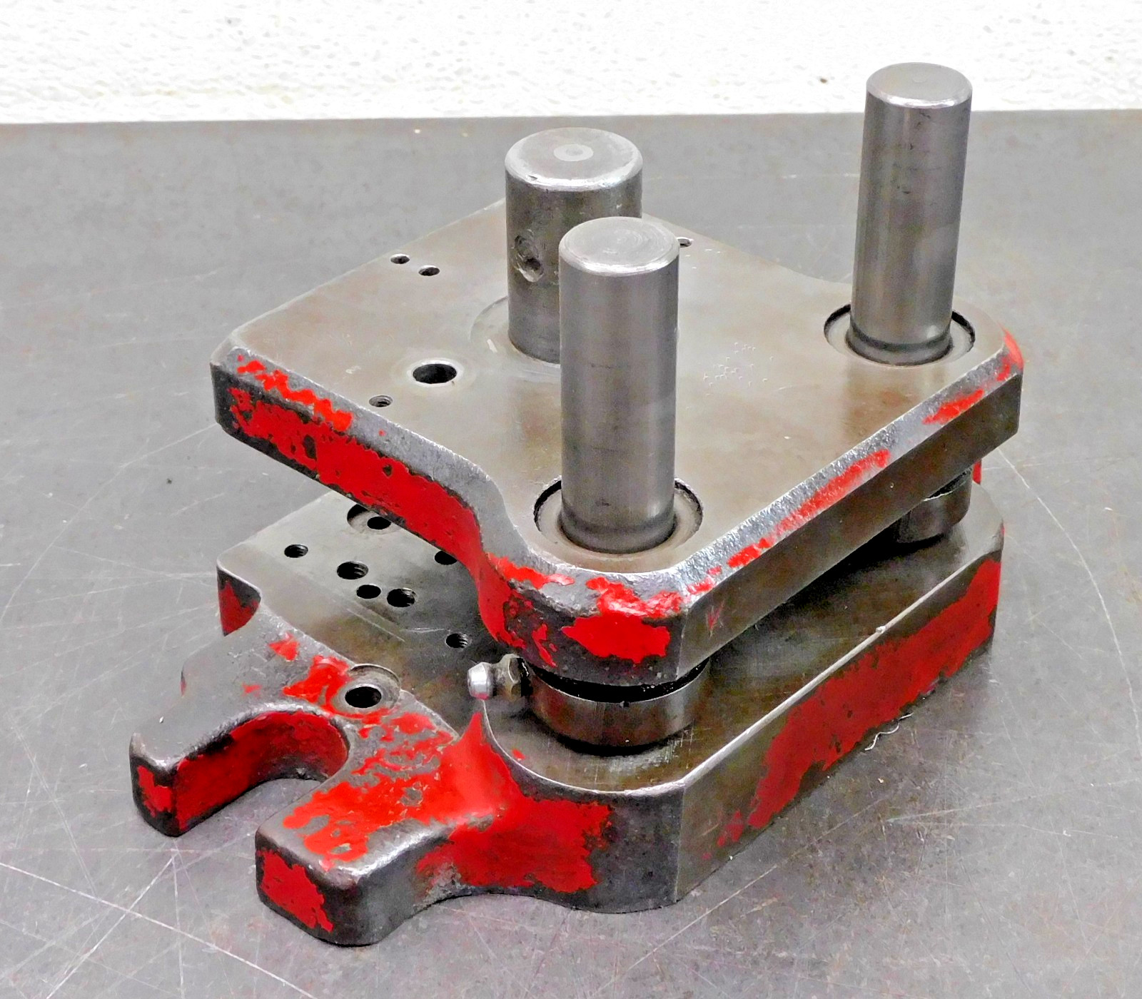 Unbranded Precision Die Set Pneumatic Punch Press 11/16″ post