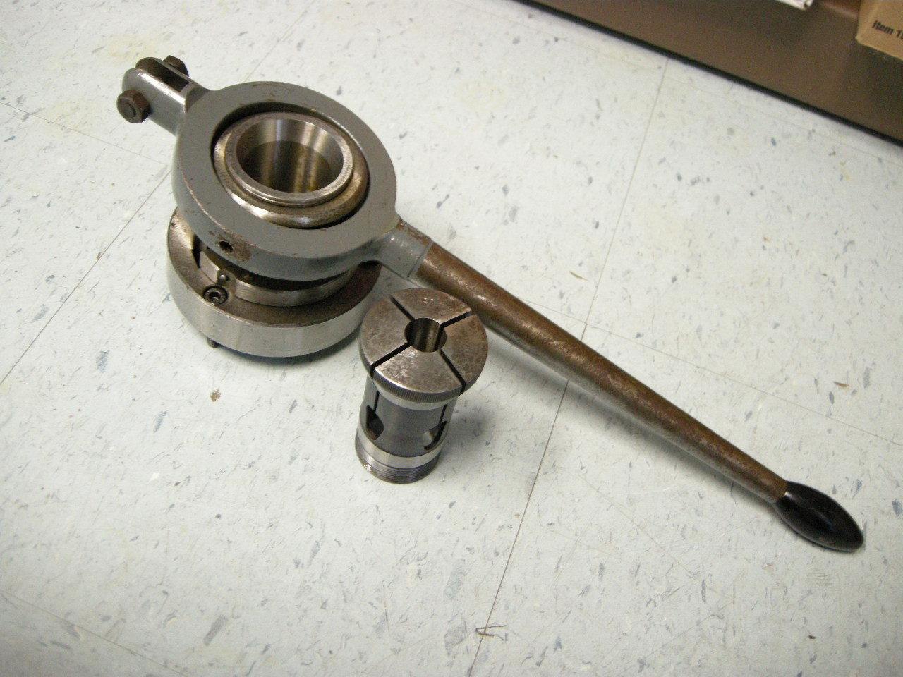 NEW UNKNOWN LATHE QUICK CHANGE COLLET / TOOL HOLDER 20mm COLLET INCLUDED