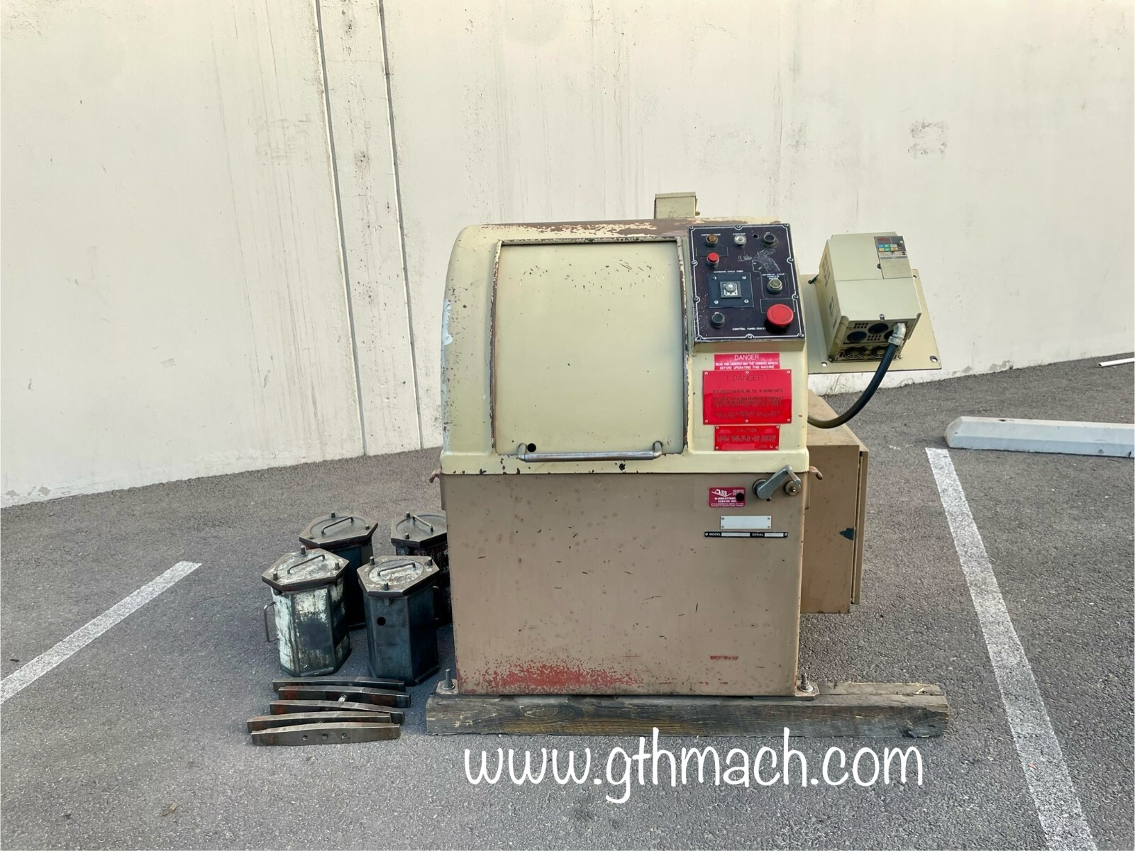Timesaver HZ-30 Rotary Tumbler Deburring Machine 4 Bin Variable Speed