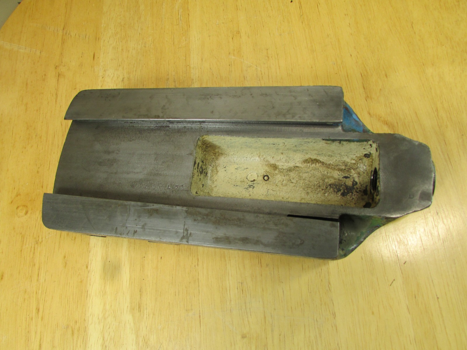 South Bend 16″ Lathe Compound Top Casting. (#7138)