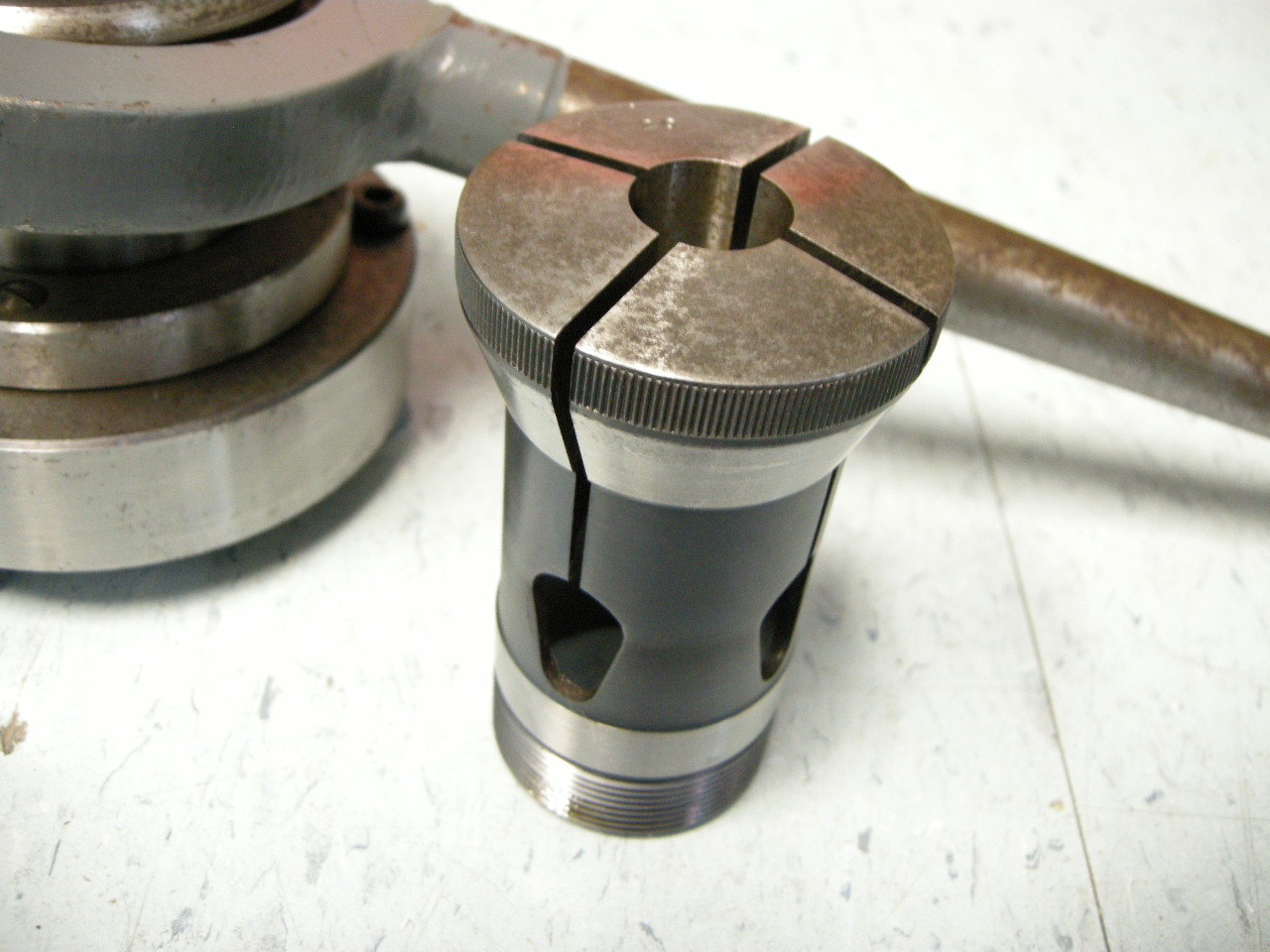NEW UNKNOWN LATHE QUICK CHANGE COLLET / TOOL HOLDER 20mm COLLET INCLUDED