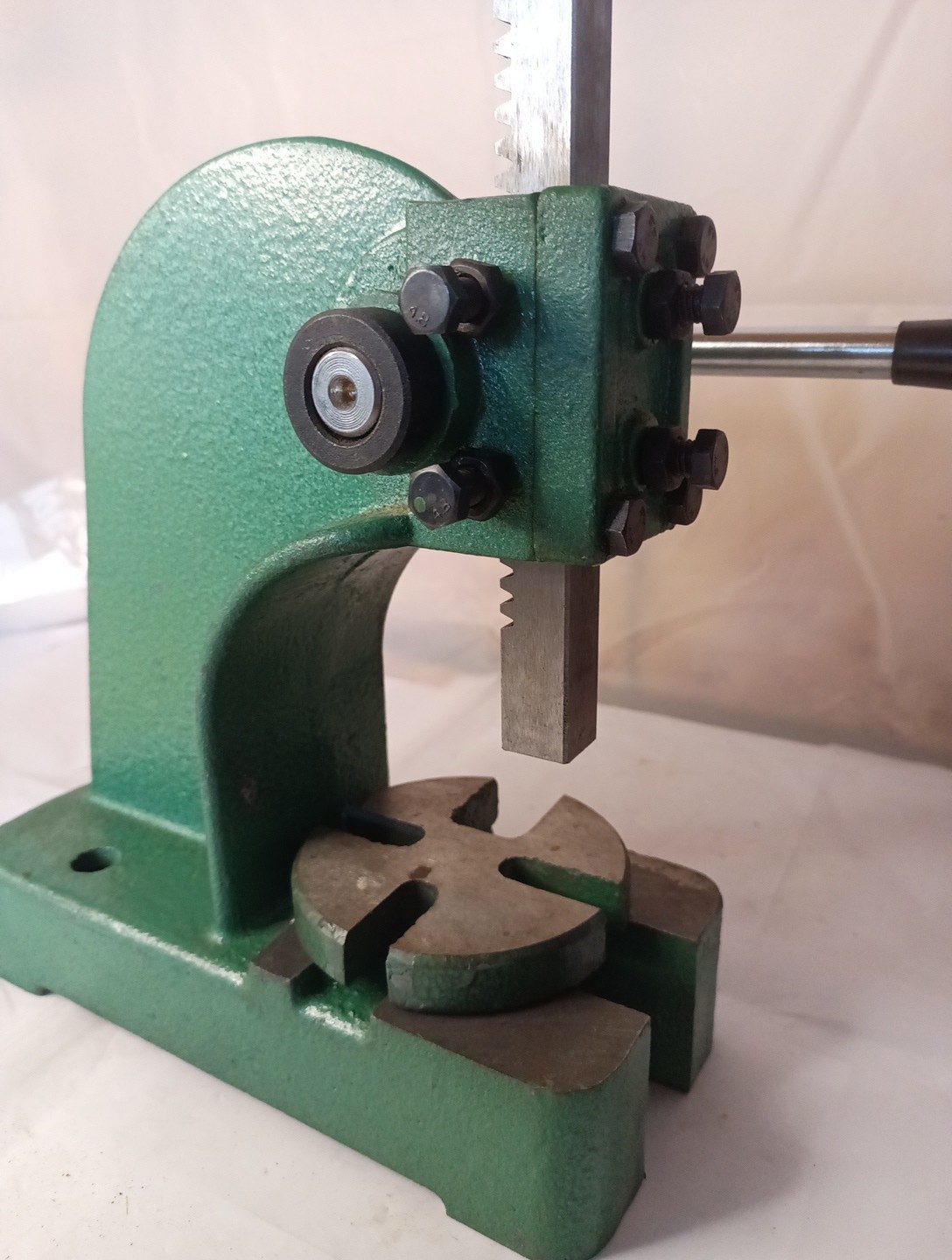 Lightly Used Green 1/2 Ton Model No. 0 Arbor Press