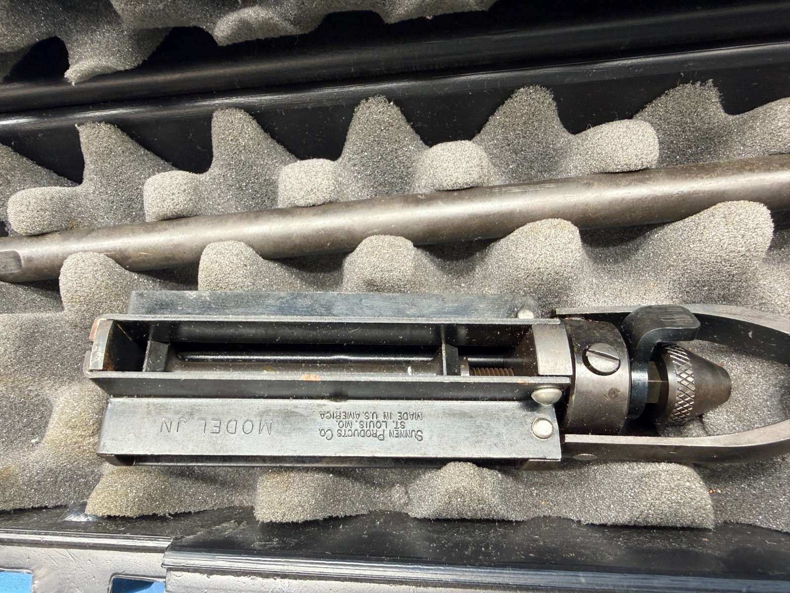 Sunnen JN-95 Junior Portable Cylinder Hone Kit with Carrying Case