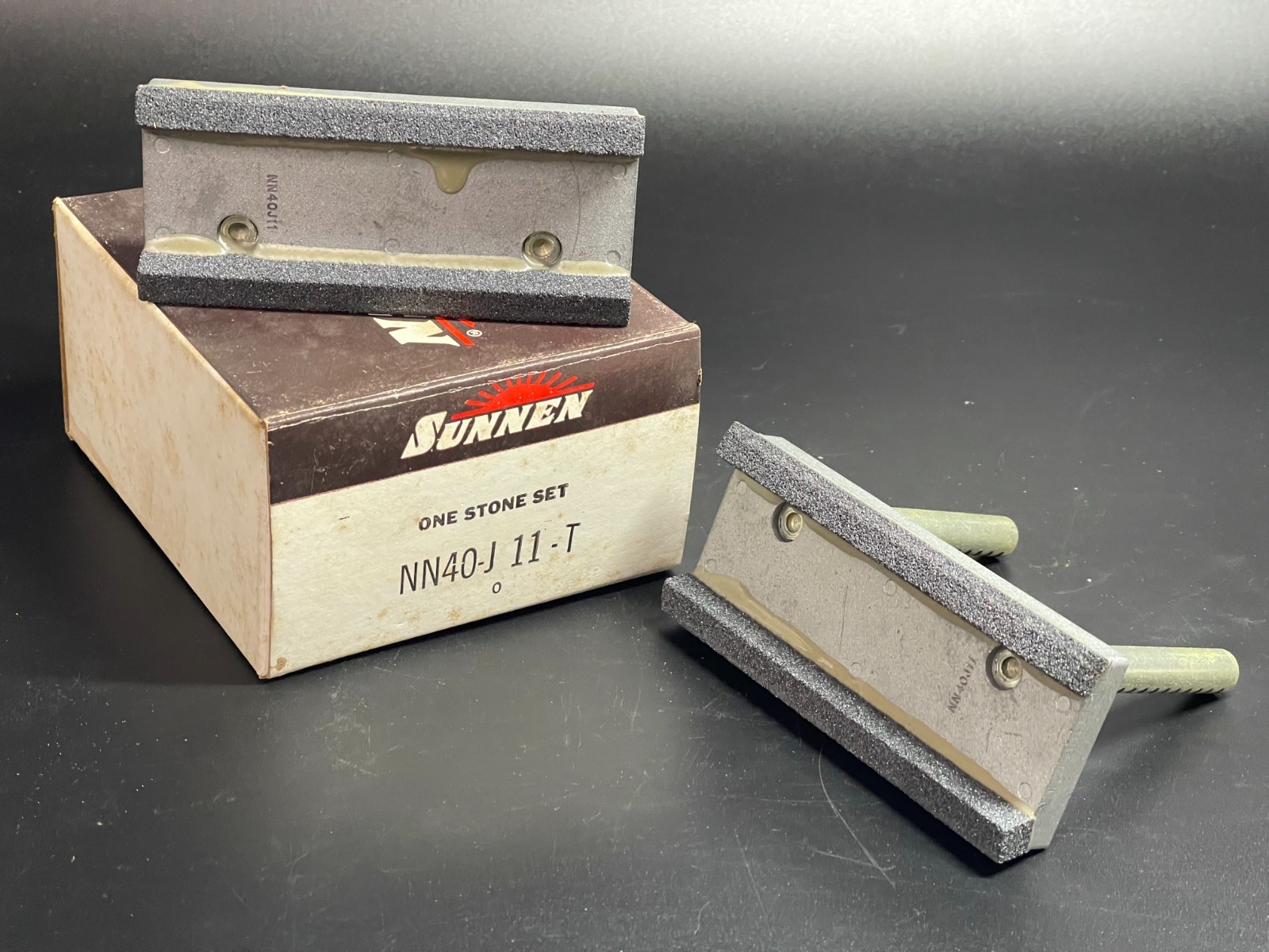 Sunnen NN40‑J11‑T Honing Stone Set – New in Box OEM Precision Stones