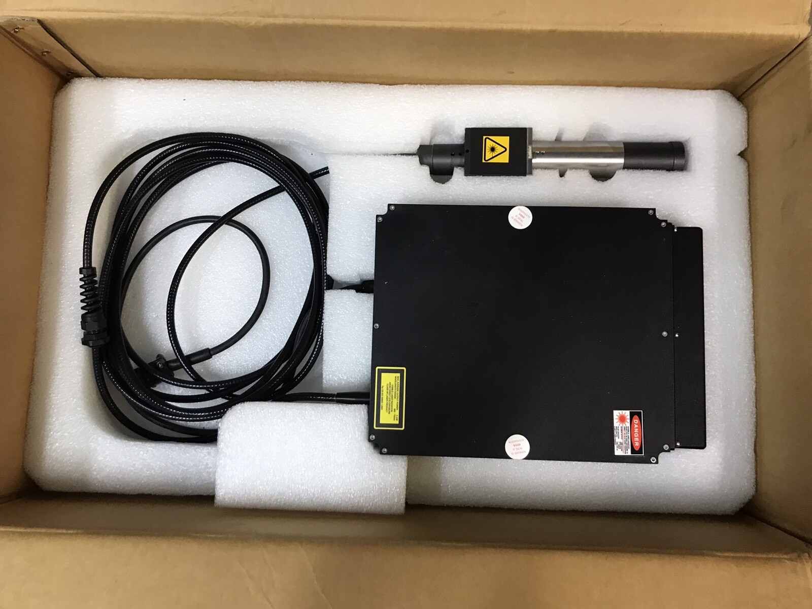 IPG YLP-0.5/100/20/10-HCFiber Laser Source, 10W 1064nm 24VDC …Brand New