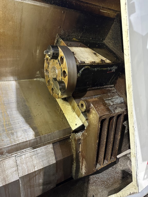 HAAS HL-2 TURNING CENTER – Tailstock, 8″ 3 Jaw, 10″ Turning Capacity-“SEE VIDEO”