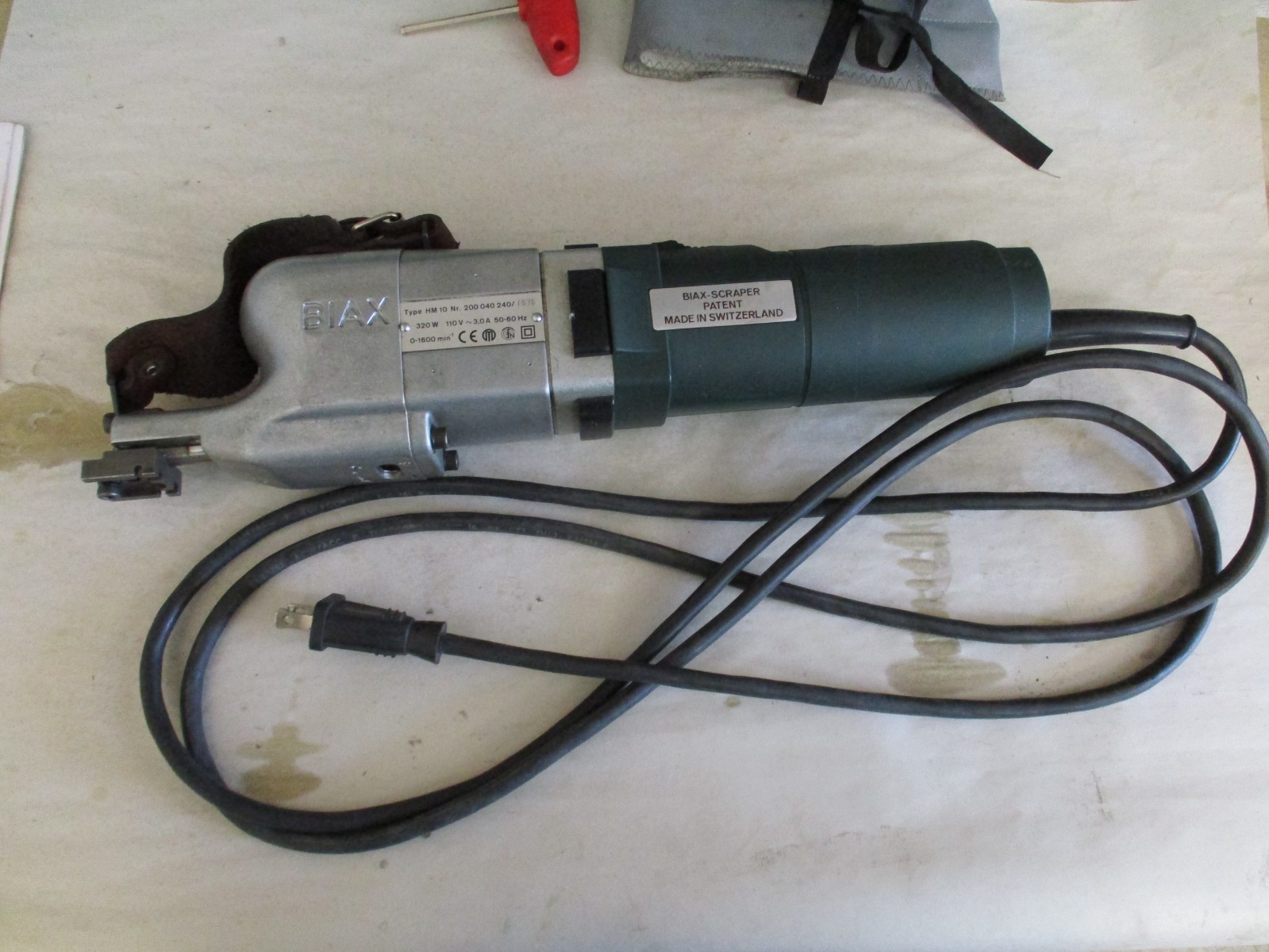BIAX Scraper HM 10 Electric half Moon Case, basic tool pack, all Paperwork NICE!