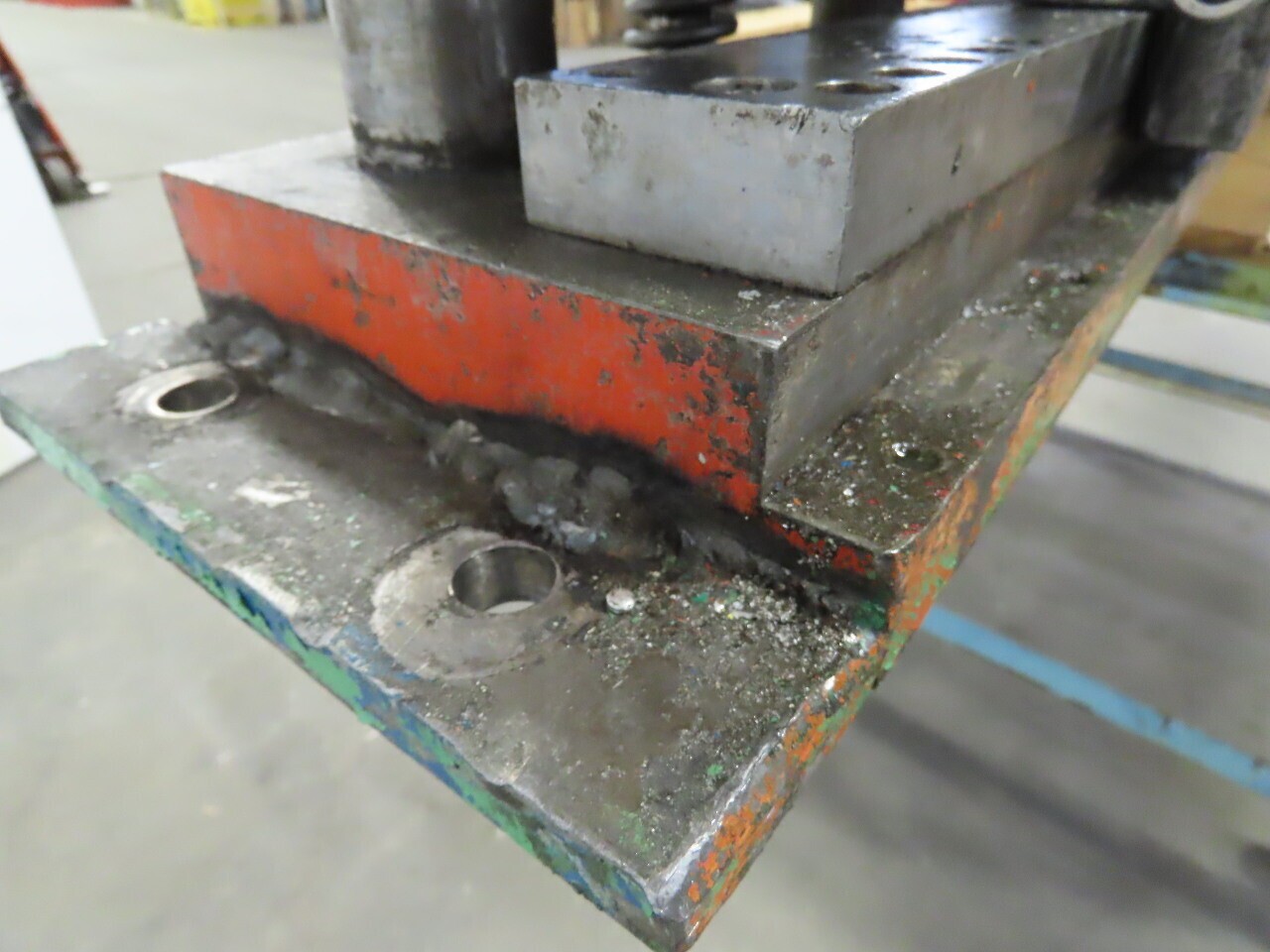 4 Post Punch Press Die Set/Shoe Rectangular 7-1/2″FB 102″W 4-3/4″ Throat 5″ Open