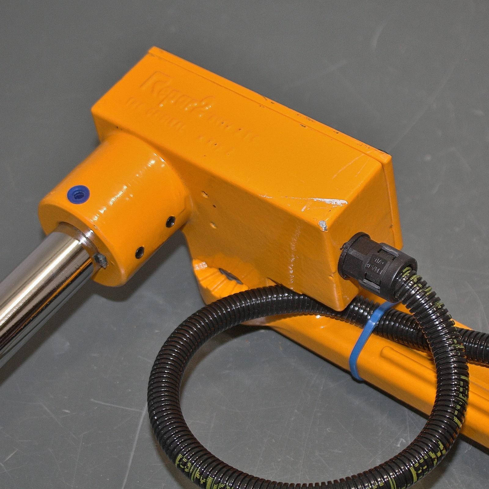 Repar Milling Machine Guard FBB-500H240, 19-1/2″ x 9-1/2″ Curved Shield, Arm