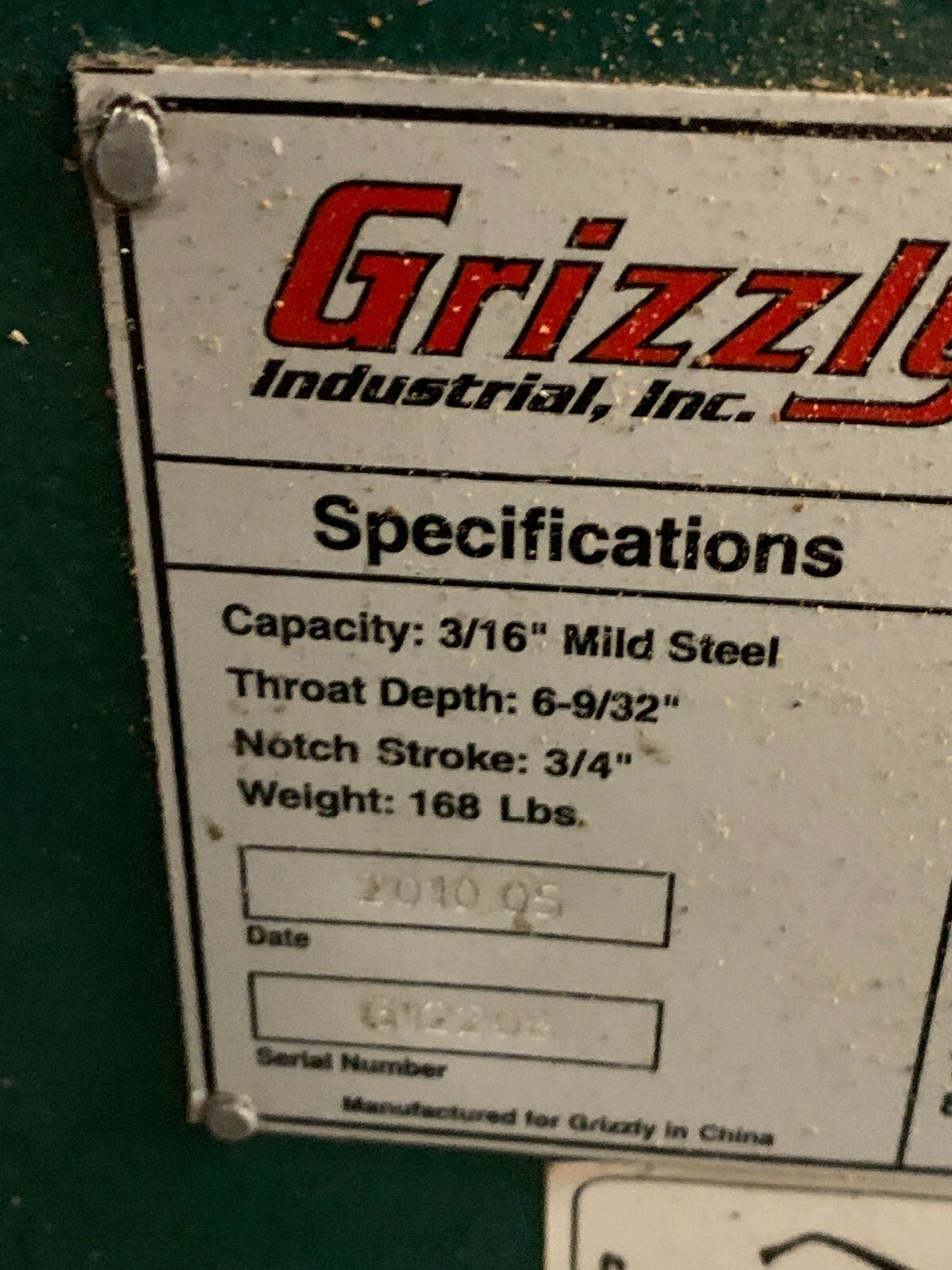 Grizzly T21321 Hand Puncher w/9 Punch/Die Sets – Capacity 3/16″ Mild Steel