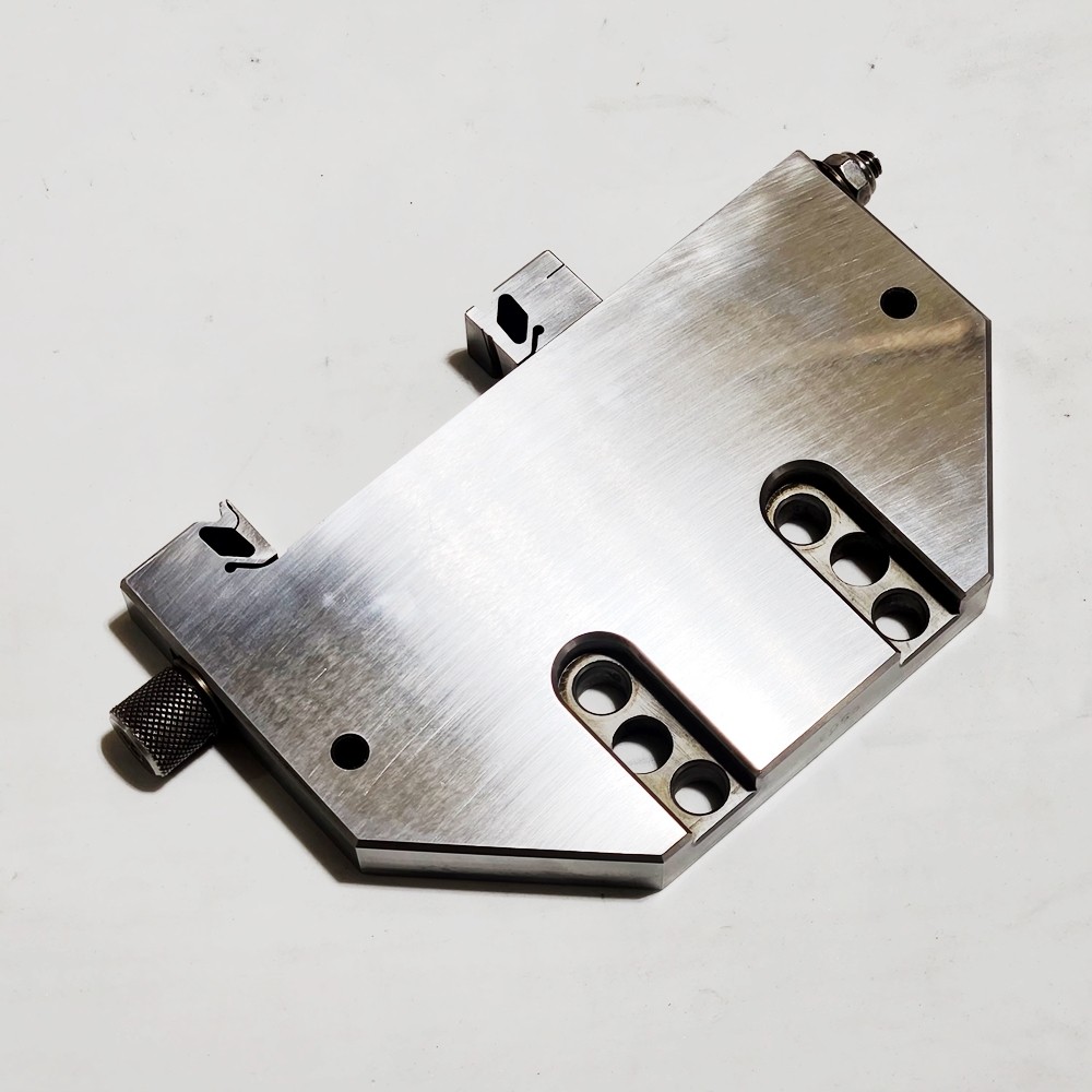 System 3R EDM SuperVice 3R-292.3 Clamp for Rectangular Workpieces up to 100mm