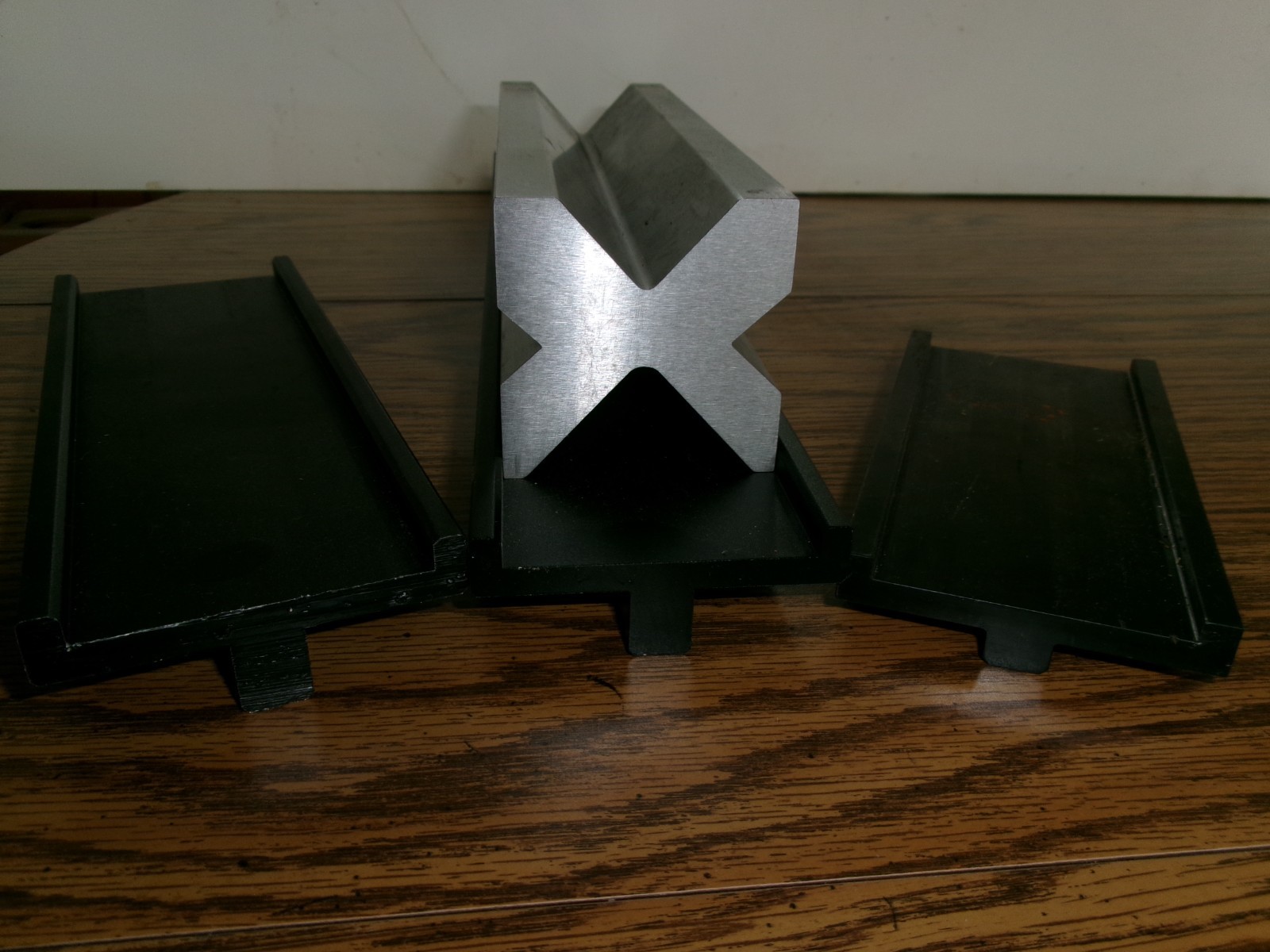 Press Brake 4 Way Die Holder for 2.38 Sq. 4-Way Die to fit Langmuir T25 x 16.5″