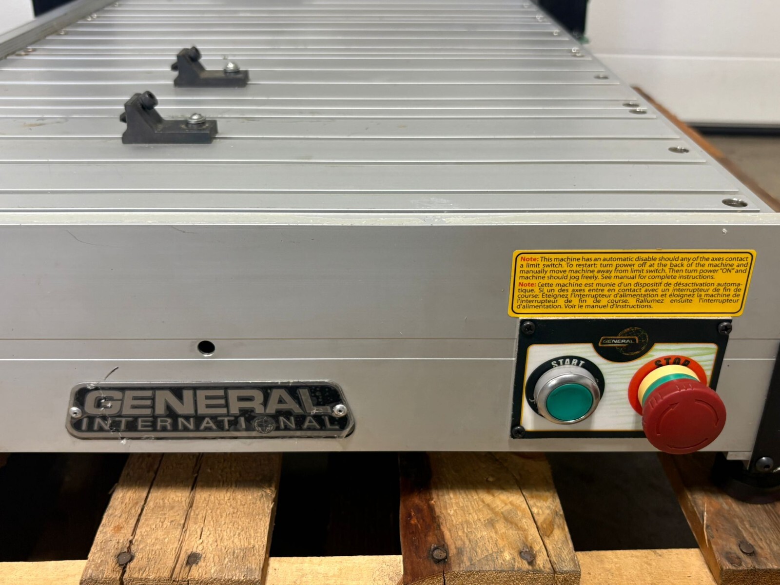 General International CNC Carving Machine Model 40-915 M1 w/ Control Module