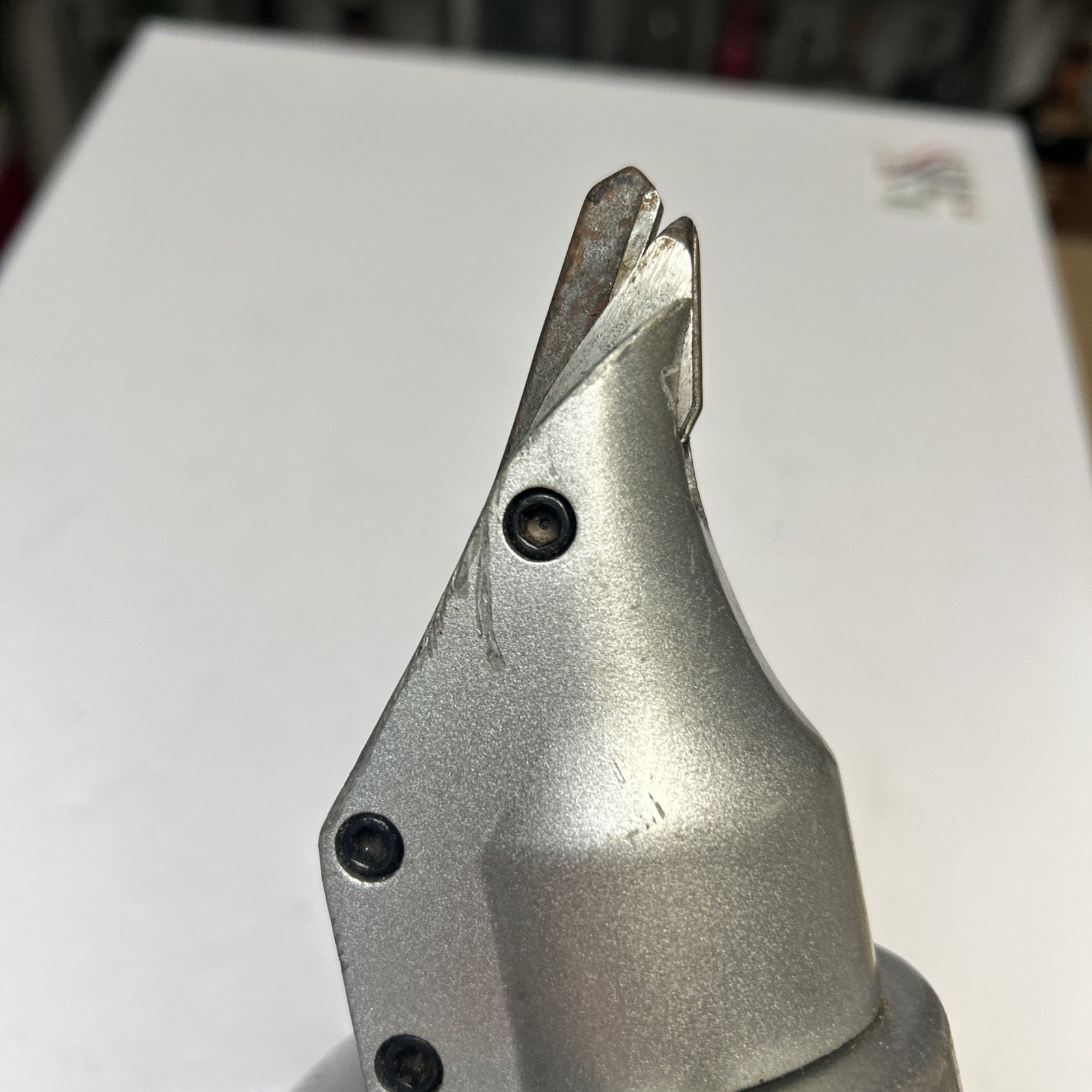 Kawasaki Metal Shear 4 AMP Corded Tested Working
