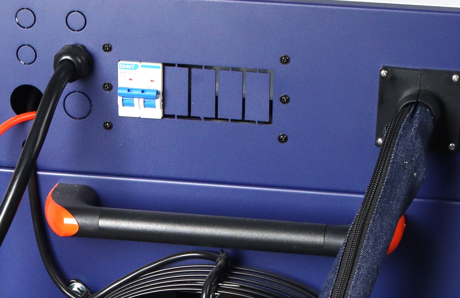220V Hand-held Laser Rust Remover Machine for Paint, Oil, Dirt, Coating Removal