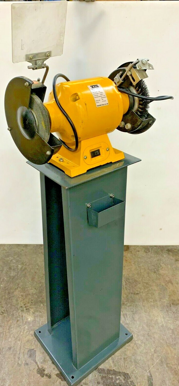 TRAVERS TOOL BENCH GRINDER, 87-100-206, 110 V, 1/2 HP, 350 W, 6″ WHEEL, 3450 RPM