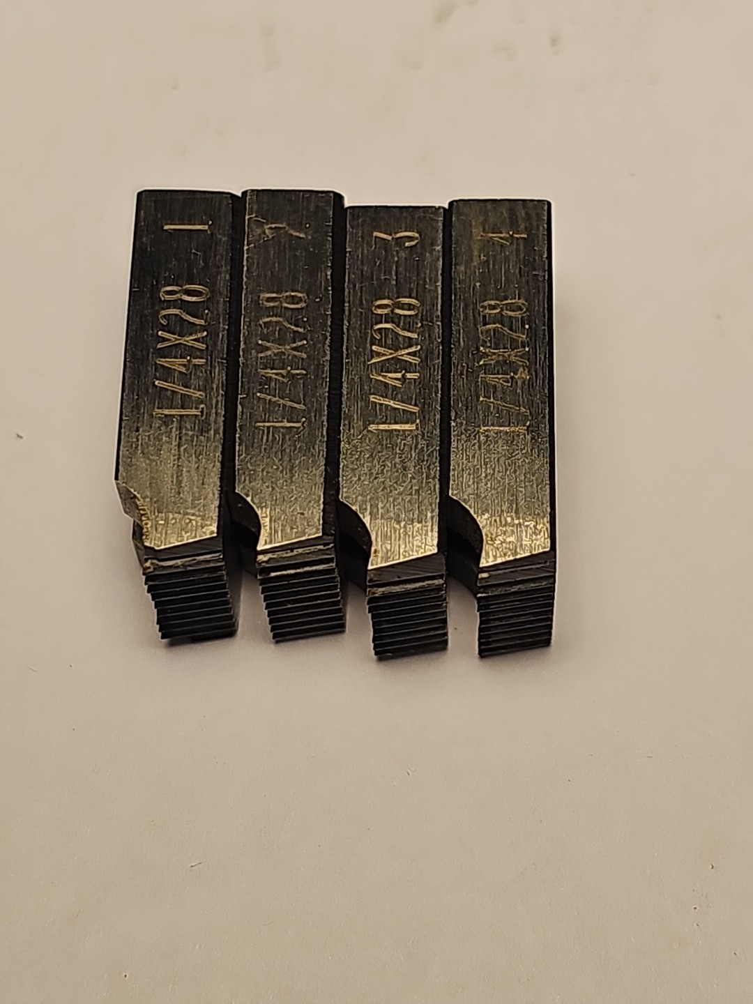 Chaser #1/4 x 28 Thread Size. D 5/16″ Holder Size. 