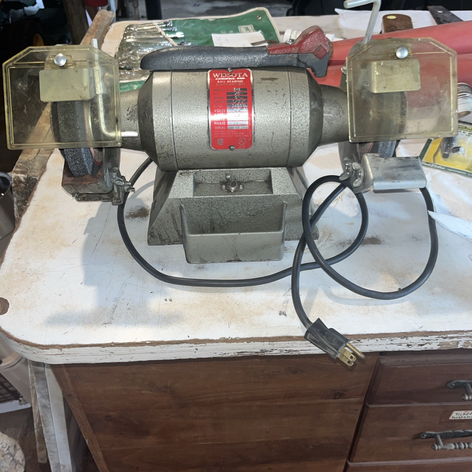 WISSOTA BENCH GRINDER, E-6 ,6″ WHEEL, 1/3 HP, 3450 RPM, 115 V, Tested