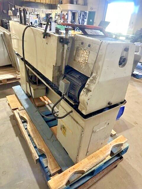 MSC VECTRAX LATHE WITH 3 & 4 JAW CHUNK , 72″L, MAX SPINDLE SPEED 2000 RPM, 3HP