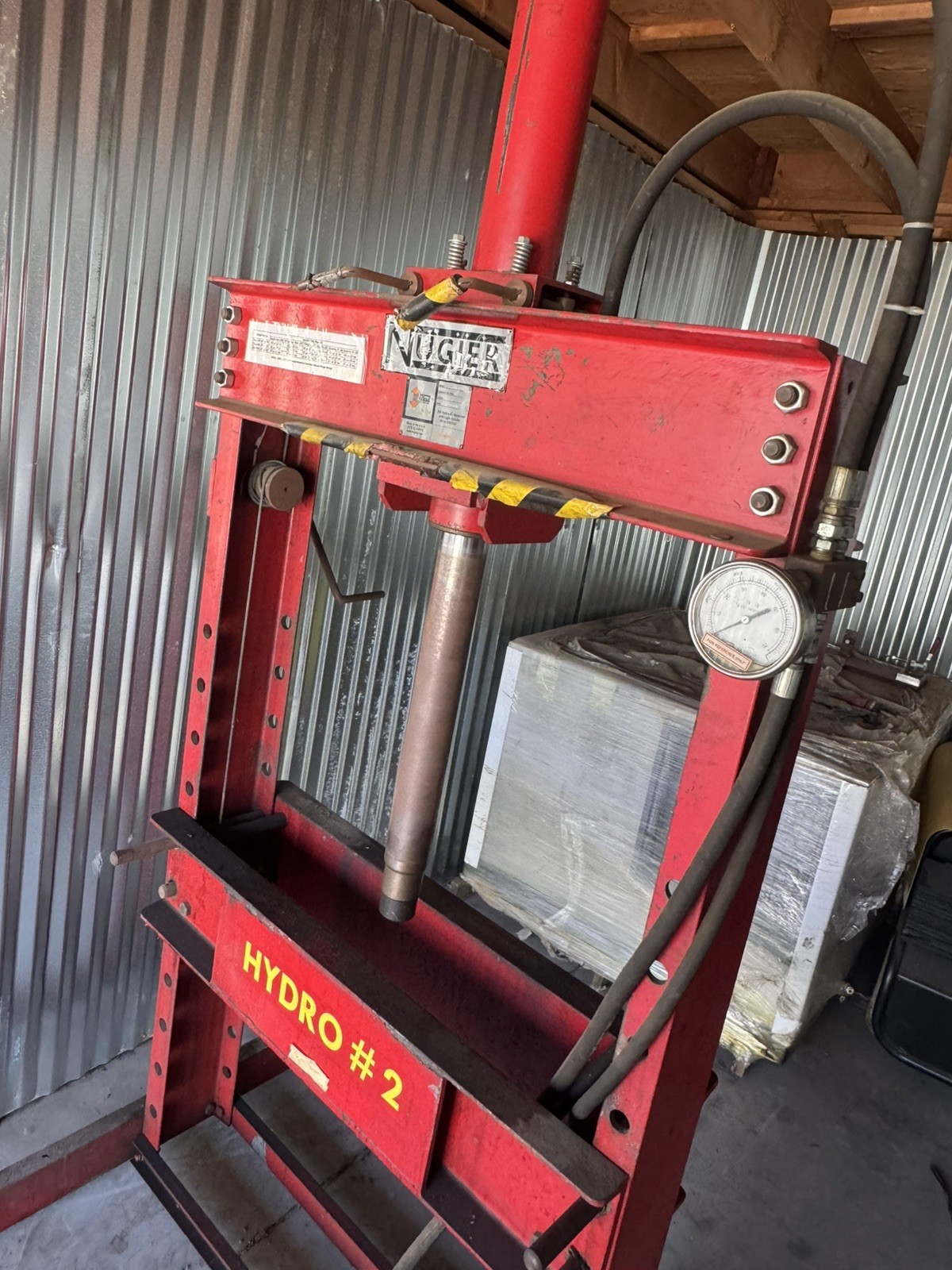 2008 Nuiger 50 ton hydraulic press
