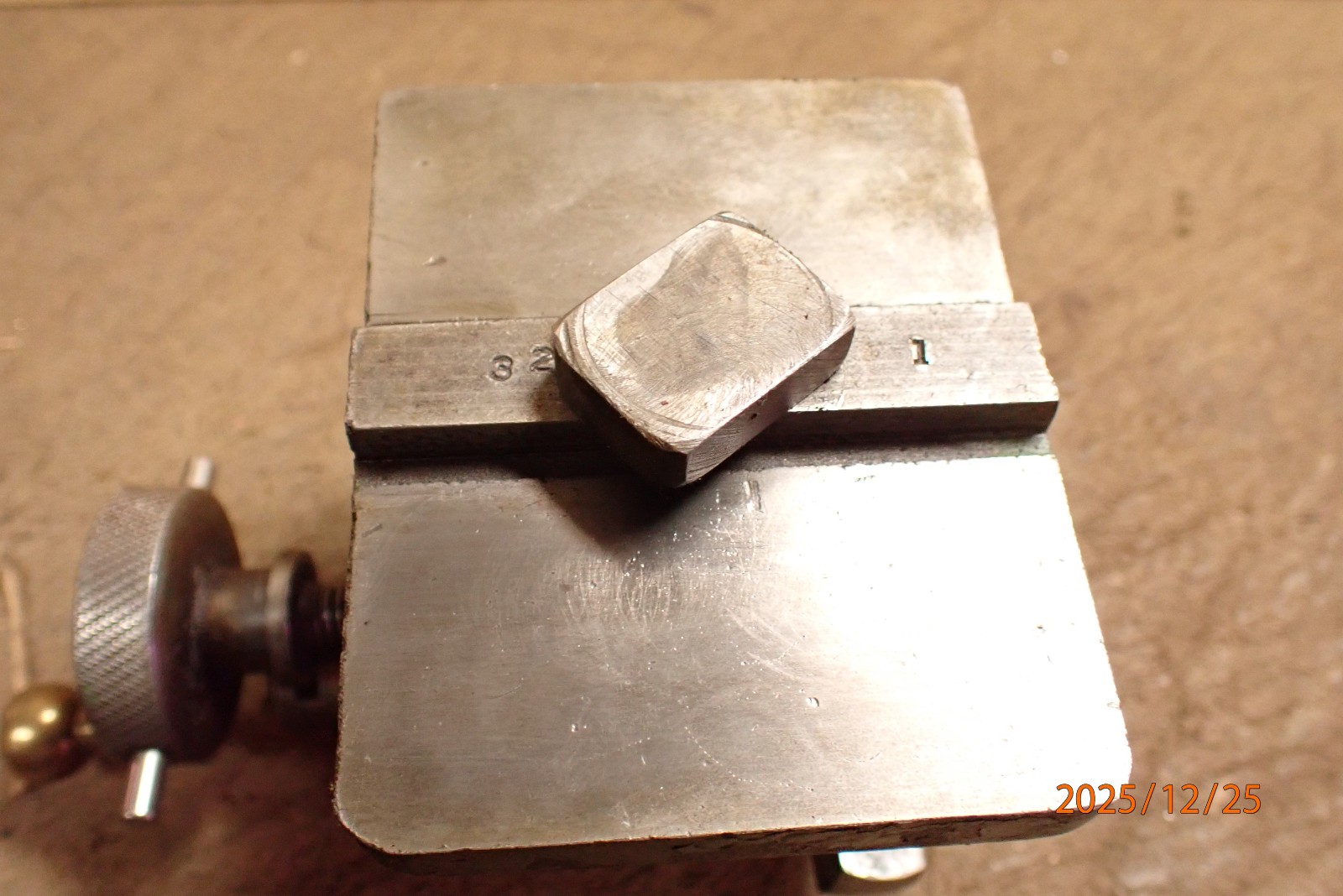 VINTAGE SMALL MACHINIST TAILSTOCK ASSEMBLY POSSIBLE GRINDING GRINDER TOOLING