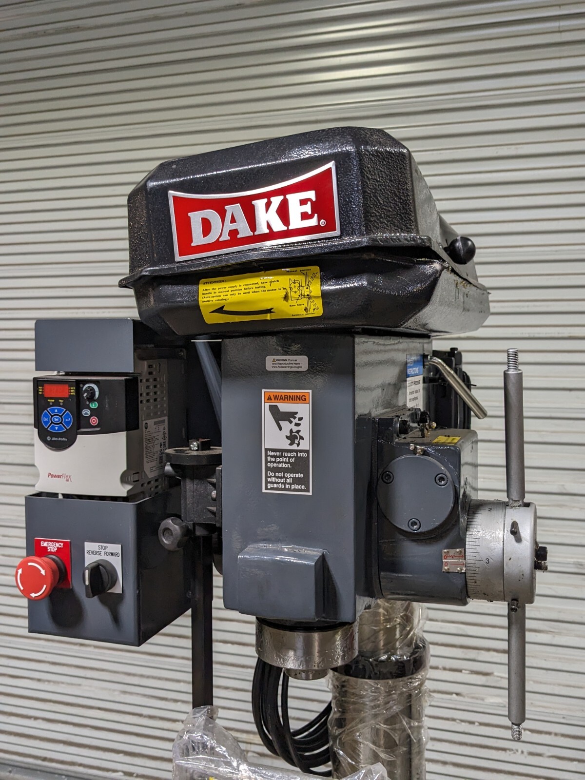 Dake Floor Drill Press 18" Swing 3MT 68 – 1380 RPM 1.5 HP 110v 977701V Dama