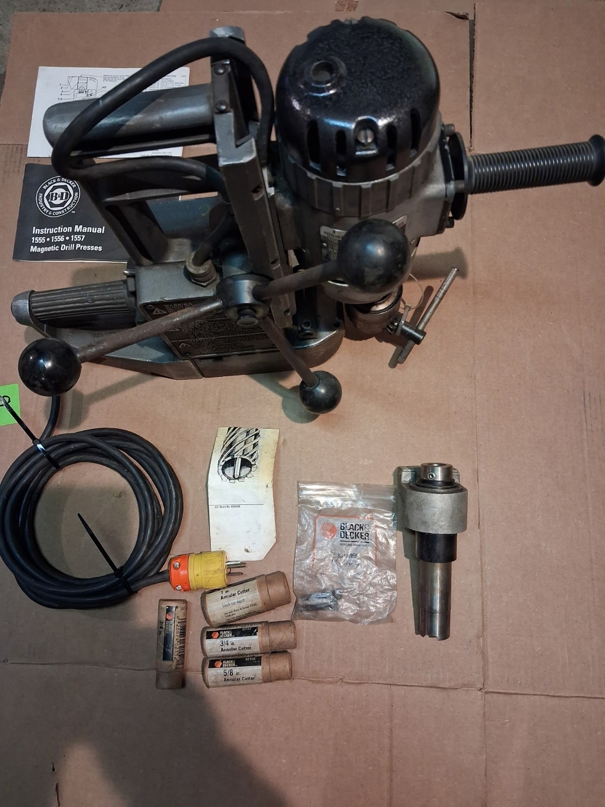 Black And Decker 3/4 Magnetic Drill Press #1556 Works