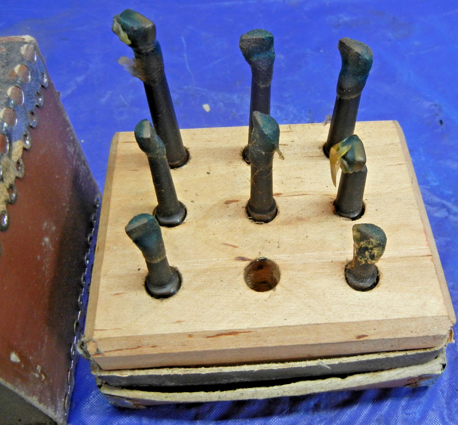 New NOS 3/8″ shank carbide tipped boring bar set made in Poland for lathe