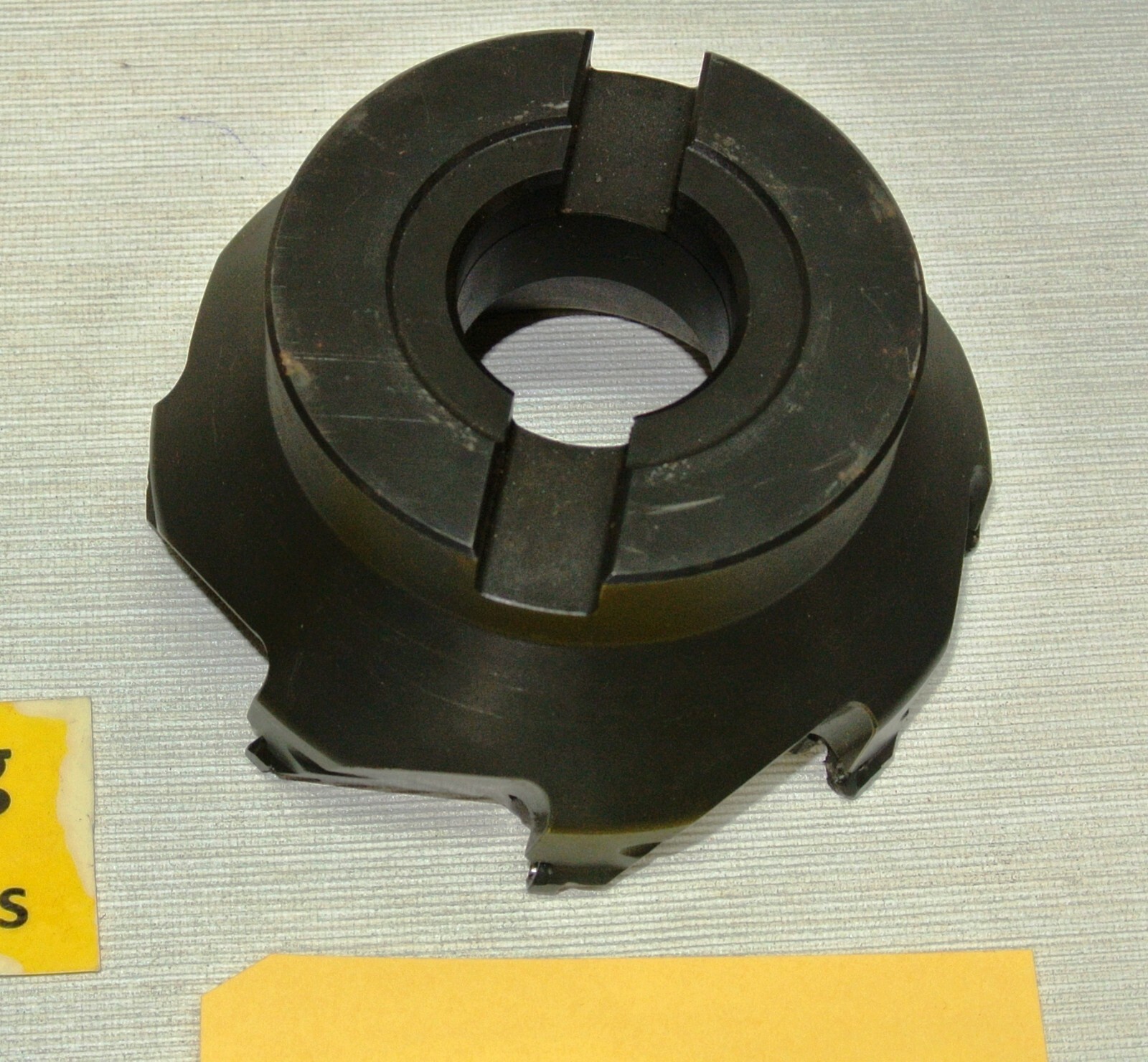 Carboloy Carbide Insert Cutter # R220.43-05.0-05 830 Milling Tool (Damaged)