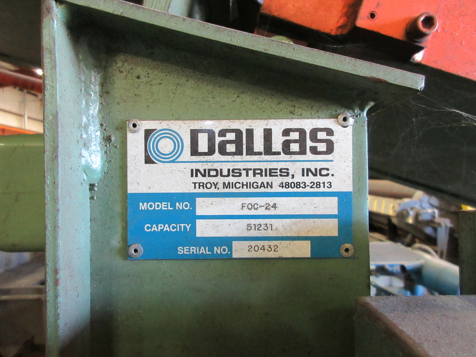 Dallas 10,000 Lbs. 24″ Wide x 60″ O.D. x 0.25″ Thick Cradle Uncoiler