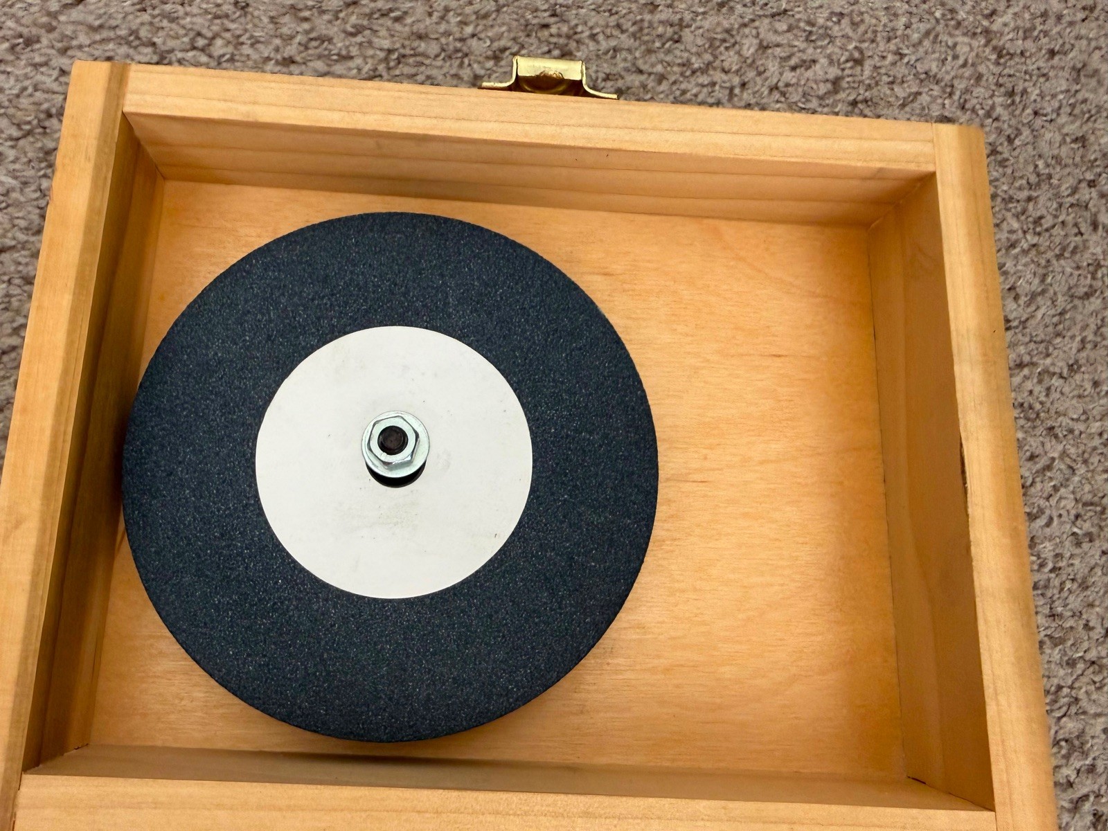 DIAMOND WHEEL DRESSER BRAKE CONTROLLED TRUING DEVICE, WITH CASE