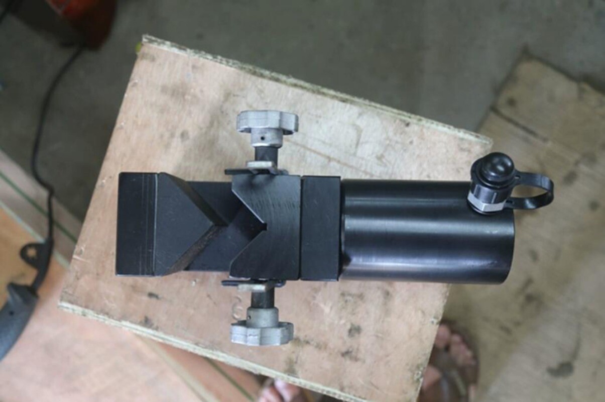 CAC-656 Electric Hydraulic Angle Steel 90° Bending Machine Angle Iron 90° Bender