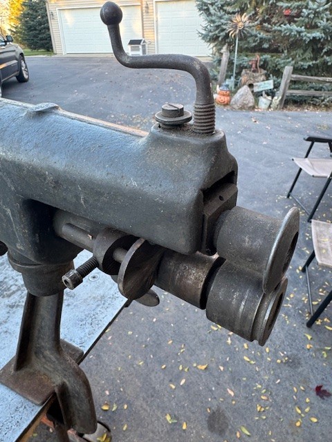 NIAGARA No. 164 Deep Throat Sheet Metal Bead Roller Rotary Machine