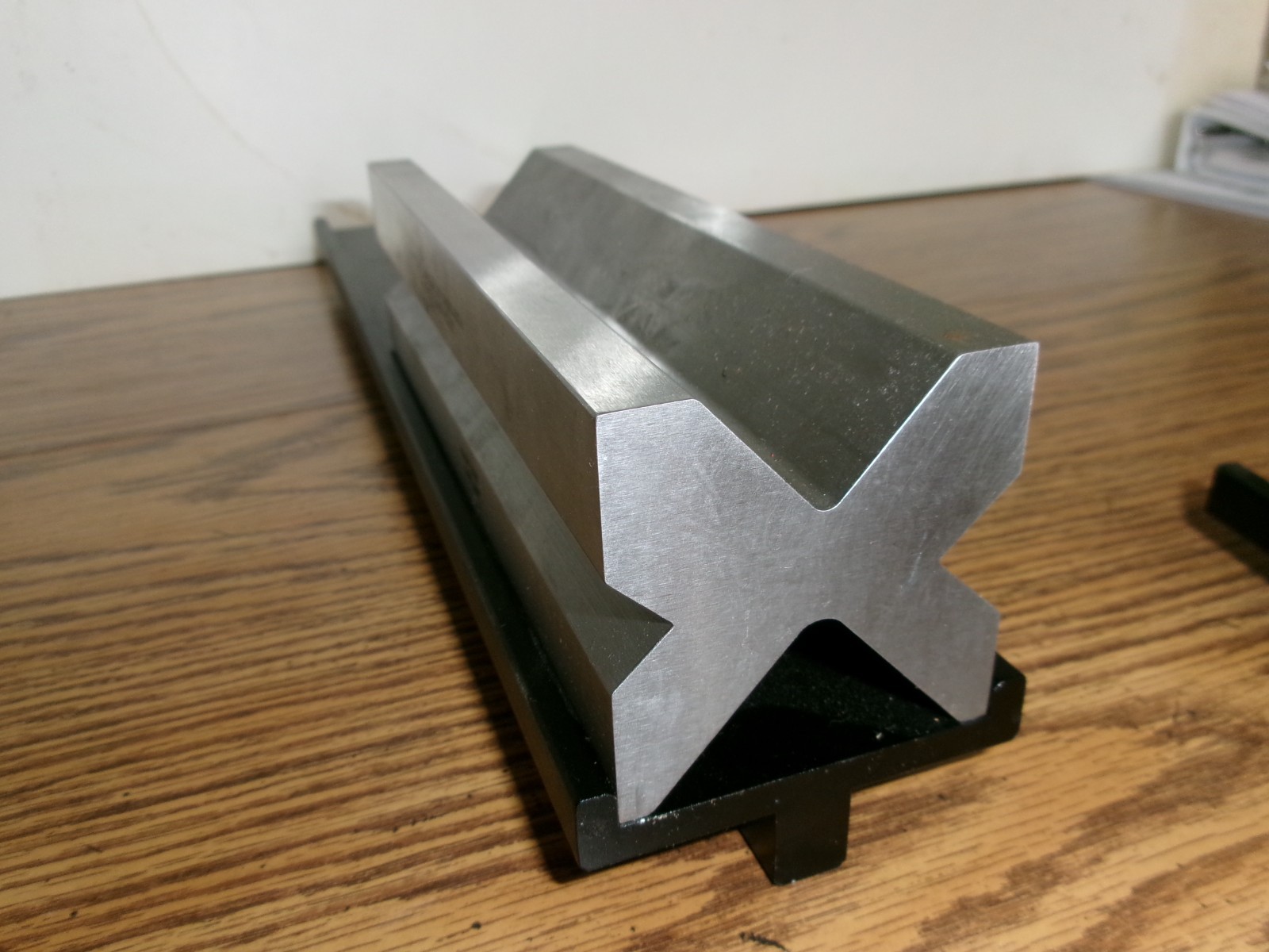 Press Brake 4 Way Die Holder for 2.38 Sq. 4-Way Die to fit Langmuir T25 x 16.5″