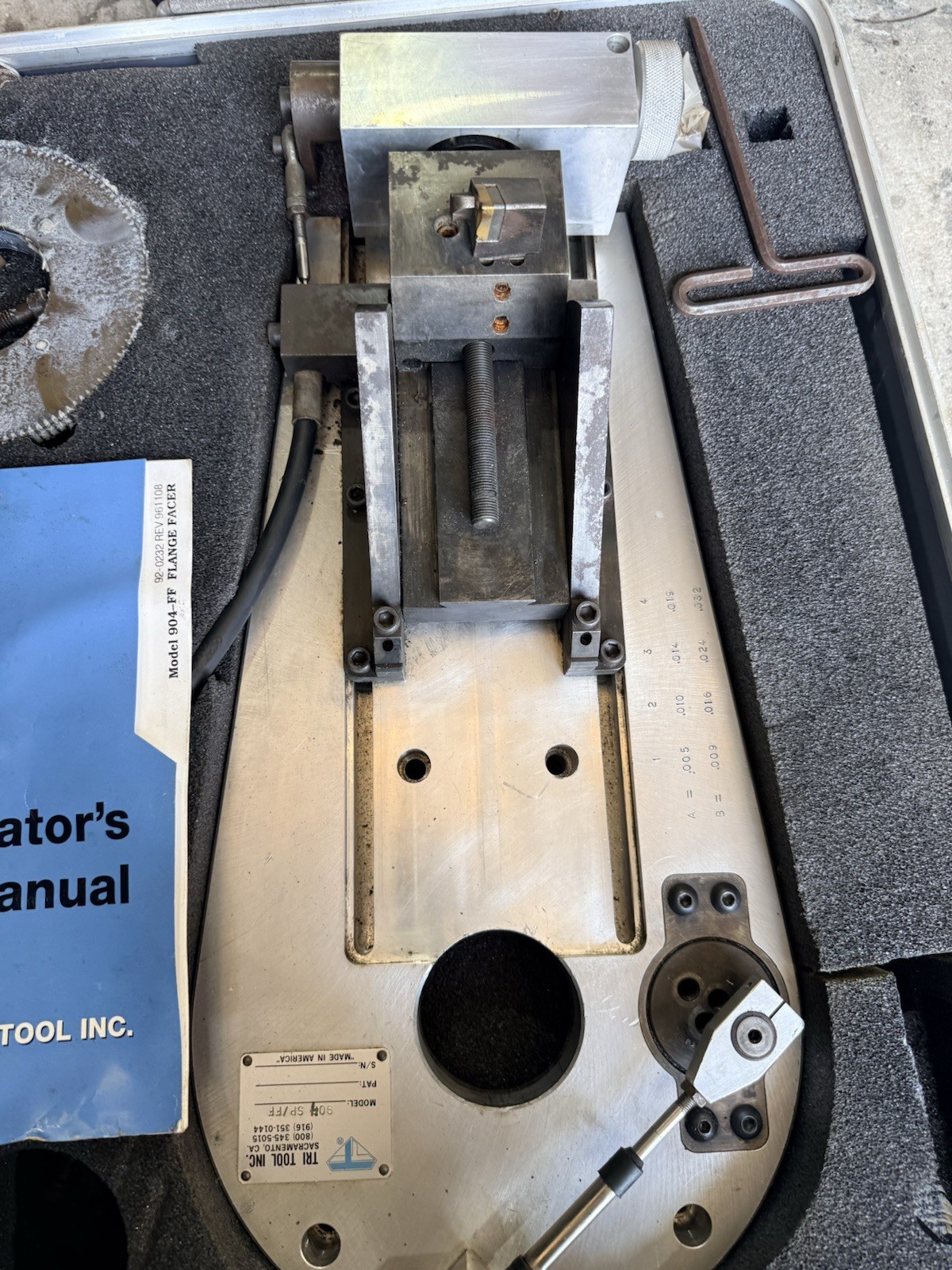 TRI Tool Inc. 904 SP/FF Pneumatic Manual Flange Facer w/ Case & Manual