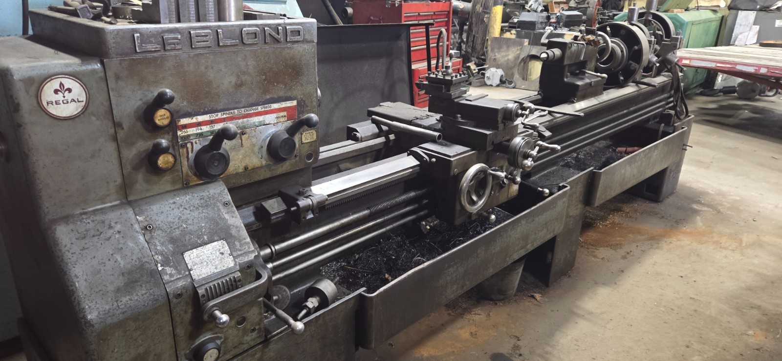 LEBLOND, REGAL ,19 X 110, CHUCKS , STEADY REST, INCH THREADING