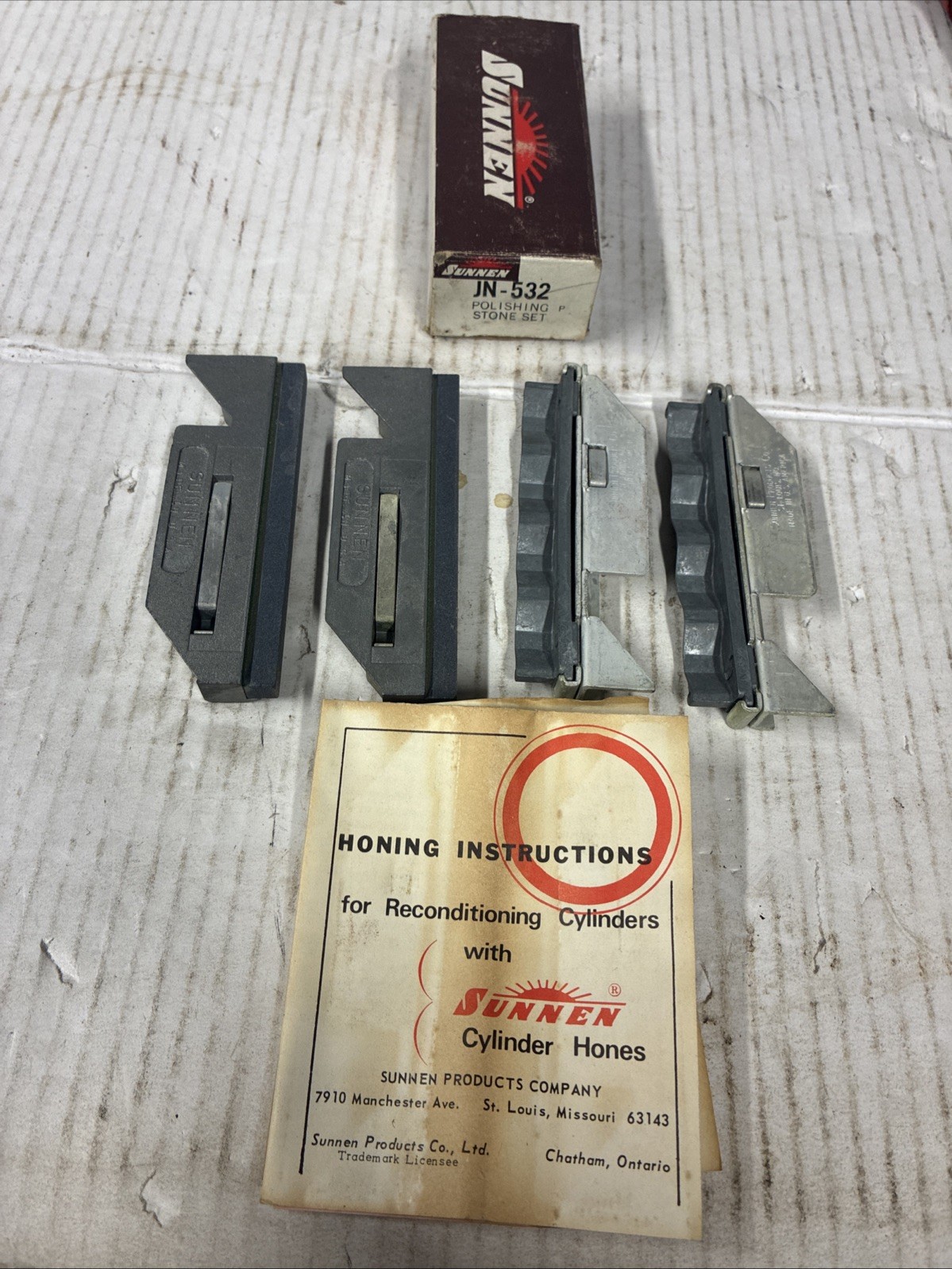 Sunnen Hone Stones JN-532 New Old Stock 1 Set Total