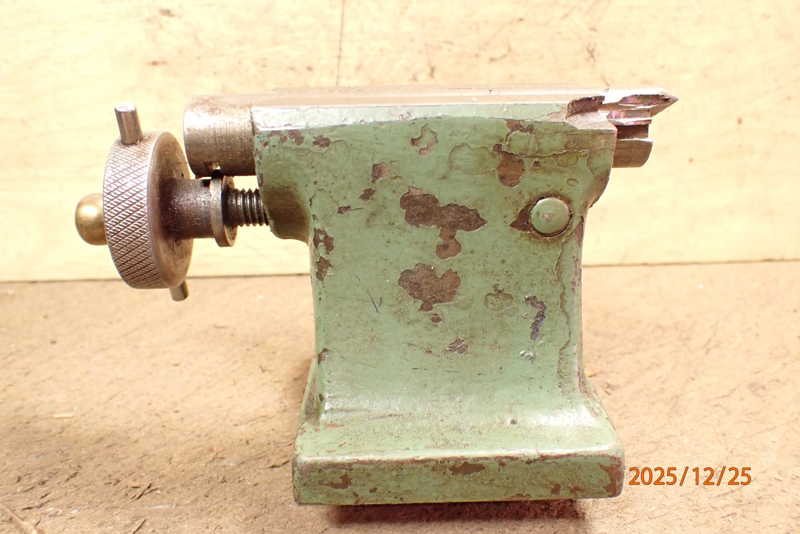 VINTAGE SMALL MACHINIST TAILSTOCK ASSEMBLY POSSIBLE GRINDING GRINDER TOOLING